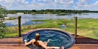 Victoria Falls adventure for women